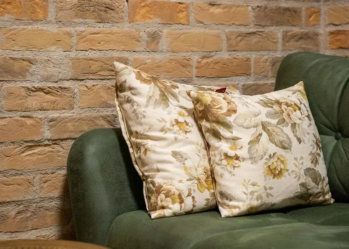 Freja- Luxury Old Town Center